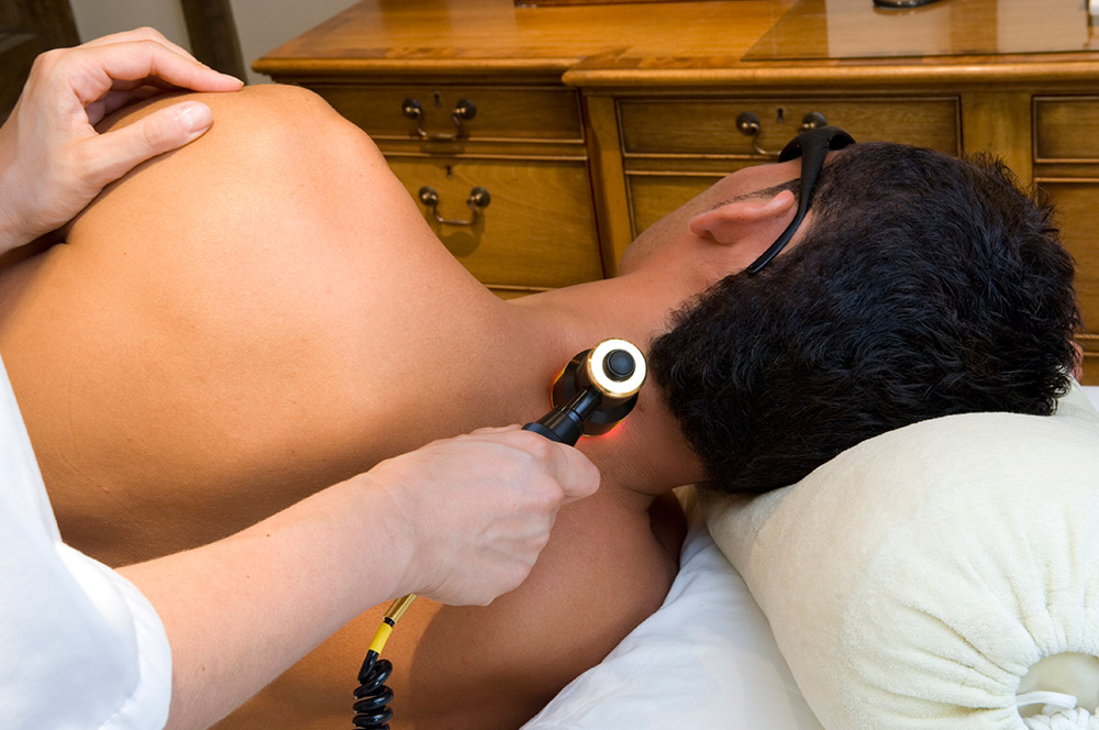 low-level-laser-therapy-treating-neck-pain.jpg